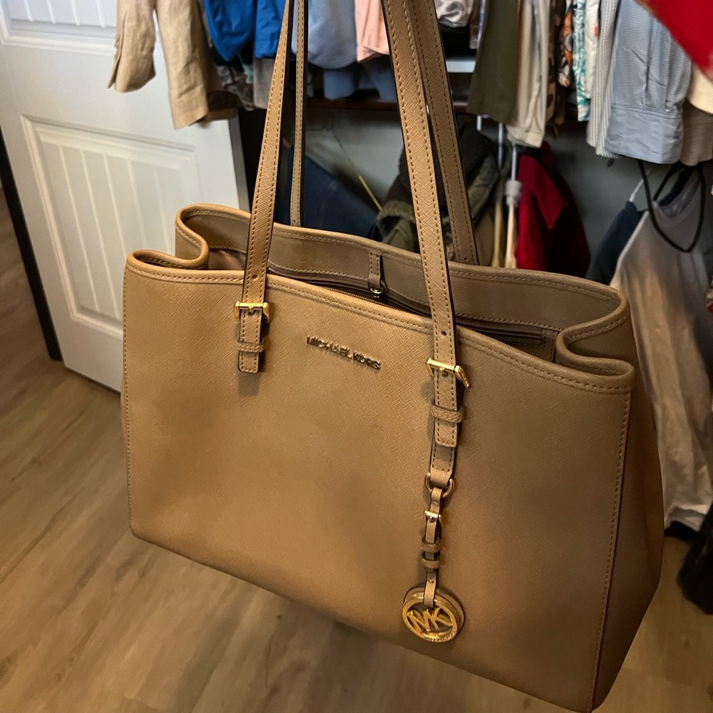 Michael Kors tote bag